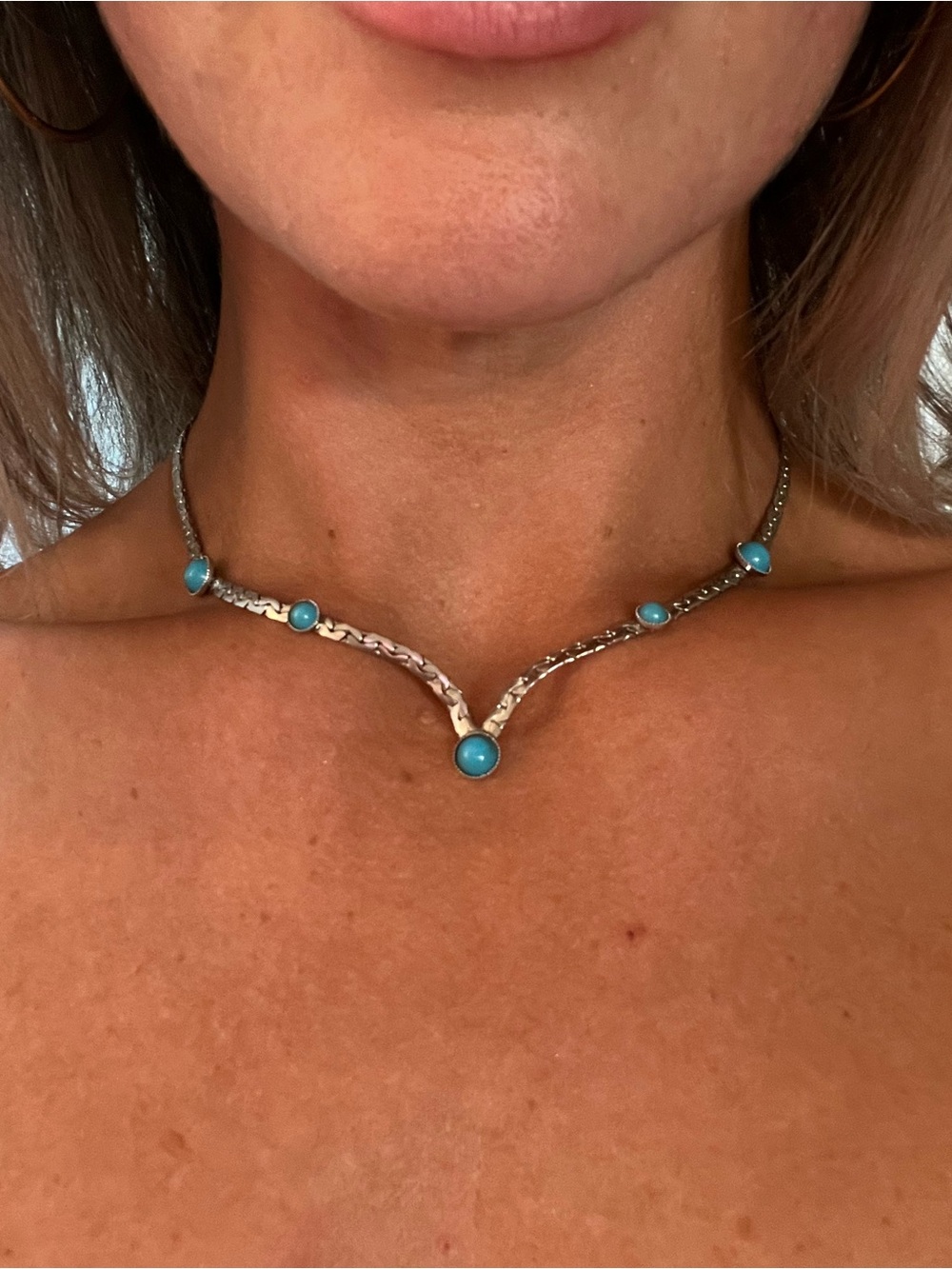 Turquoise Stone Silver Choker Necklace - Elegant Women's Jewelry